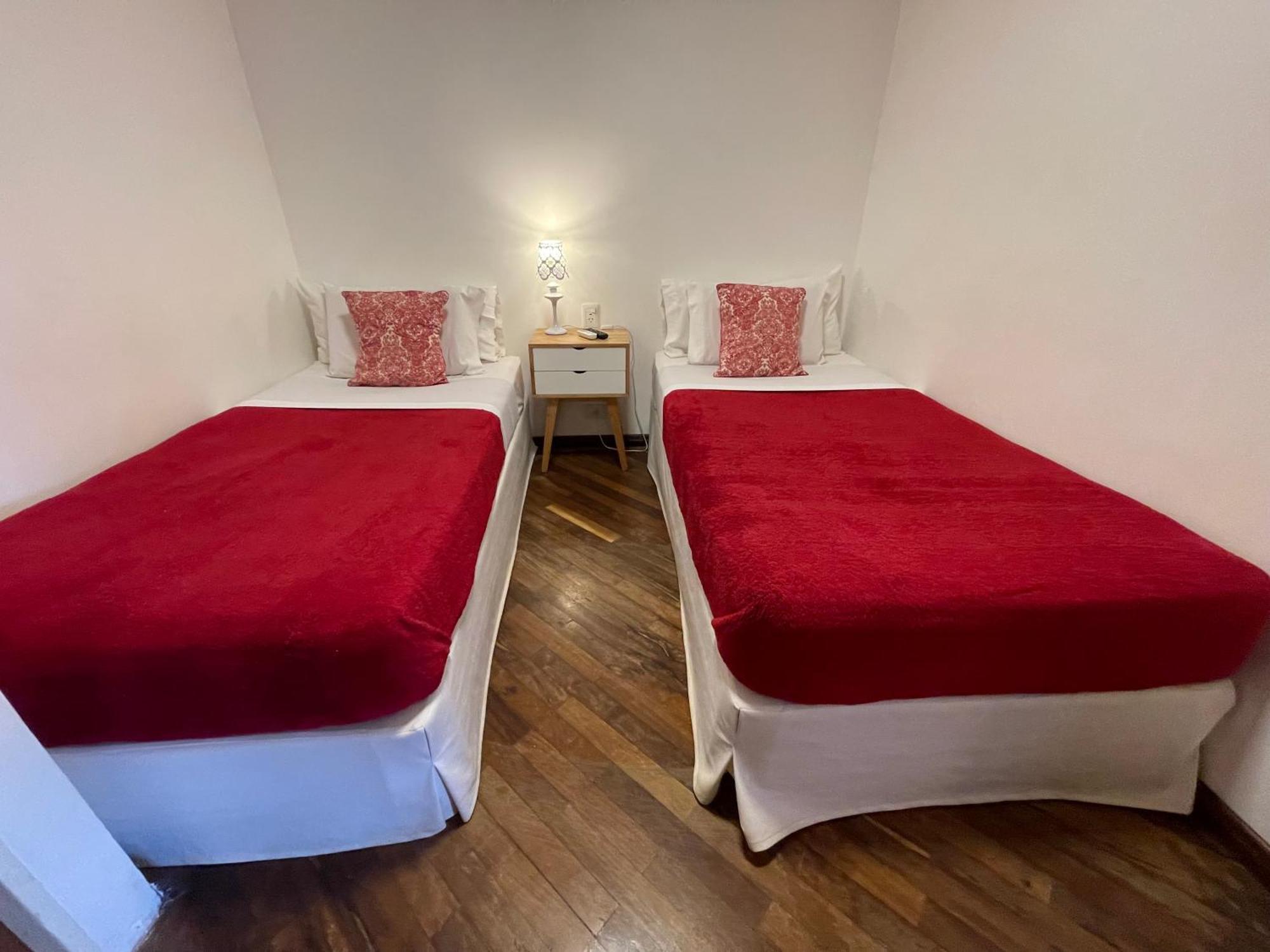 Marin Apartments Puerto Iguazú Pokoj fotografie